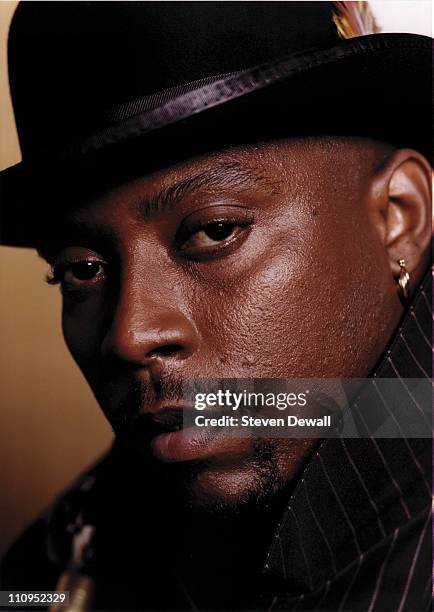 Nate Dogg poses for a studio portrait in Burbank, California, United States, May 2004.