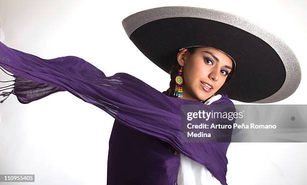 277 fotos e imágenes de Sombrero Charro - Getty Images 277 fotos e imágenes de Sombrero Charro - Getty Images
