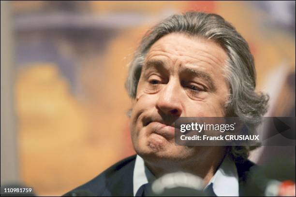 Actor Robert De Niro has a hard time containing tears at press conference on the occasion of the opening of an exhibition of Robert De Niro Sr -...