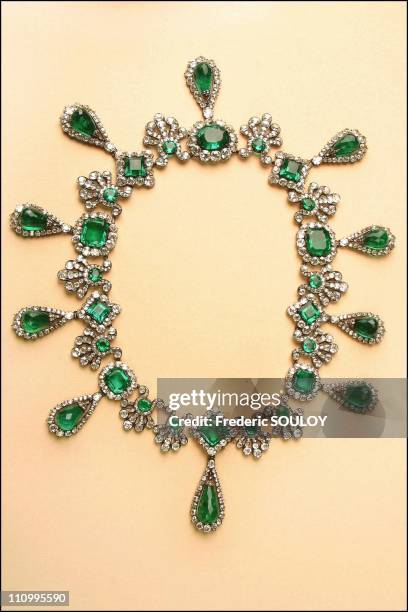 The Louvre Museum Buys Empress Marie Louises Necklace: Marie Louise' S Necklace In Paris, France On May 28, 2004