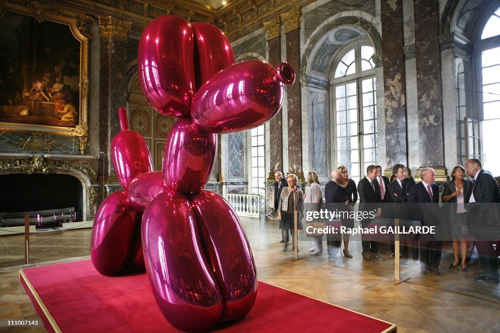 Jeff Koons Versailles Jeff Koons inaugurates his new exhibition at the Versailles Castle in ...