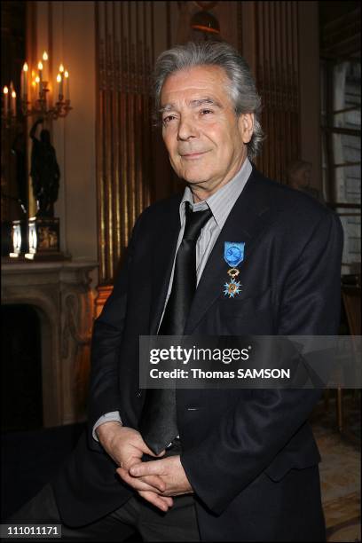 Pierre Arditi receives insignia the National Order of Merit - Pierre Arditi and Culture Minister Renaud Donnedieu de Vabres in Paris, France on March...