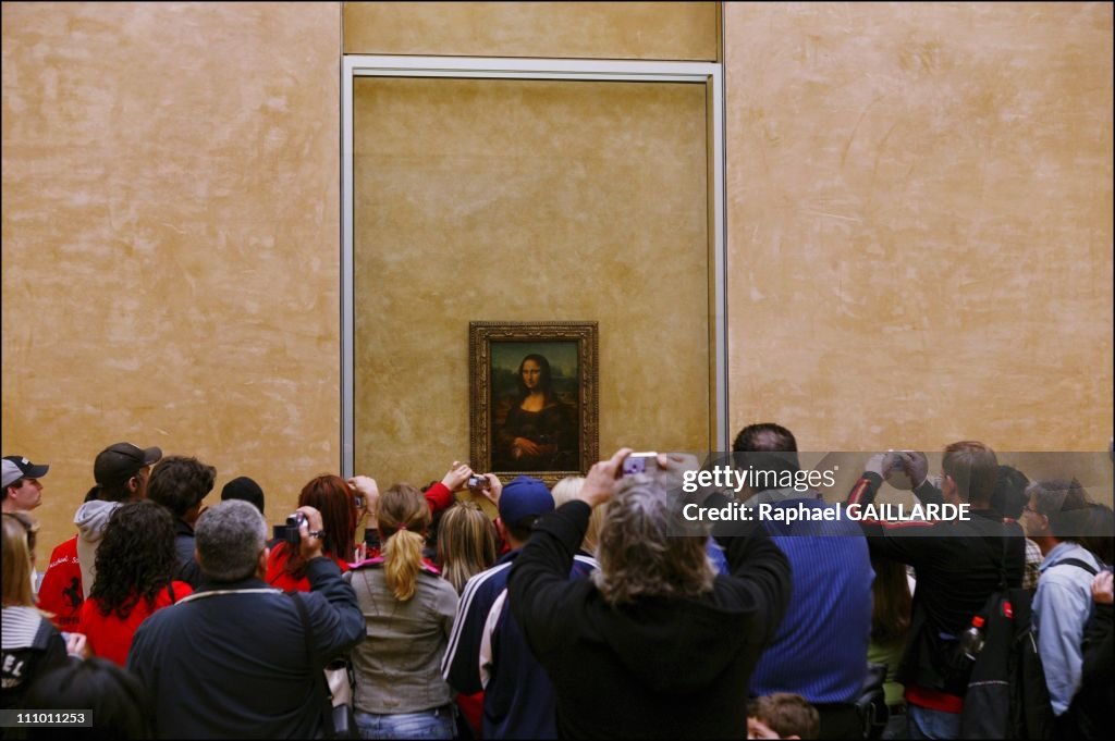 Mona Lisa relocated in the Louvre's Salle des Etats in Paris, France on April 06th, 2005.