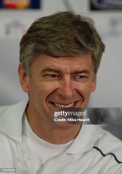 Arsenal Wenger, manager of Arsenal at a press conference ahead of their Champions League match against Juventus at Delle Alpi Stadium, Turin. DIGITAL...