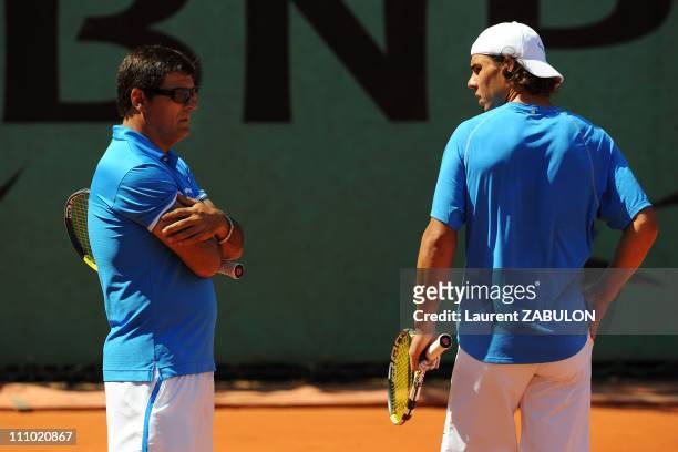 Rafael Nadal clan in Roland Garros in Paris, France on May 31st, 2009 - Rafael Nadal and Toni Nadal.