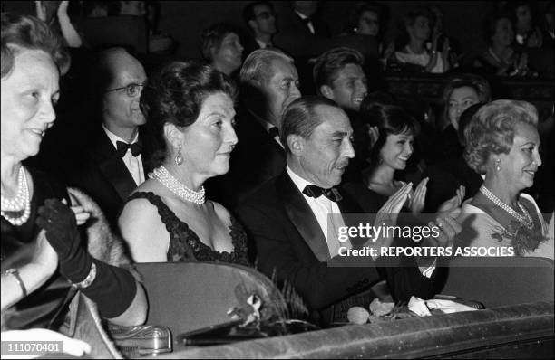 Count Countess 93 Countess Olympia Stock Photos, High-Res Pictures, and Images - Getty ...