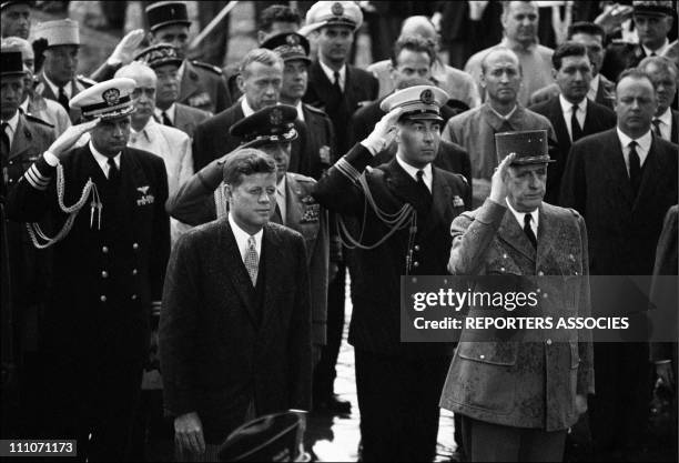 Trip Of John F - Kennedy In Paris: President John F - Kennedy And President Charles De Gaulle On The Tomb Of The Unknown Soldier At The Arc De...