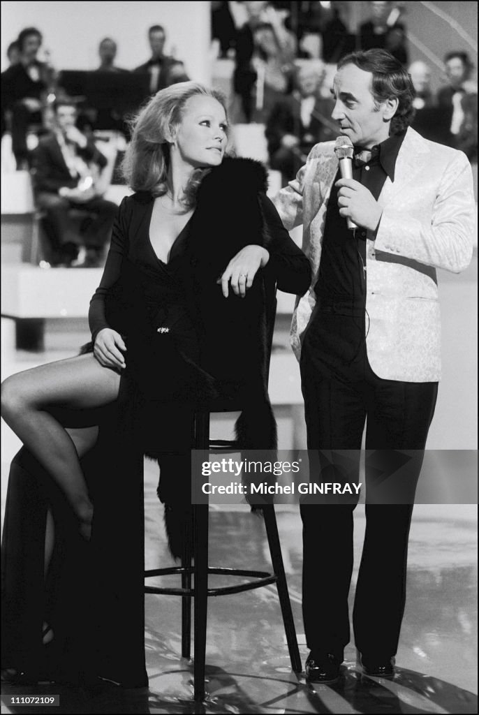 Tv "Numero 1": C.Aznavour, U.Andress And S.Vartan In France On February 21, 1976