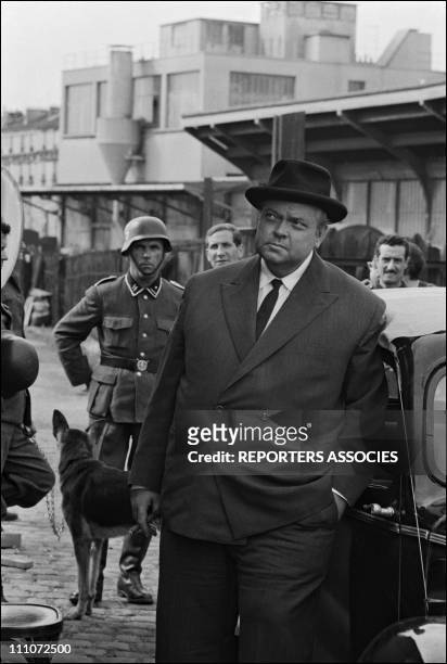 Shooting "PARIS BRULE T'IL?" - Orson Welles in France on August 09, 1965