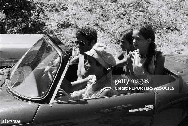 In VACANCY with FAMILY - Jean-Paul Belmondo, wife Elodie and daughters Patricia and Florence in France on July 15, 1965