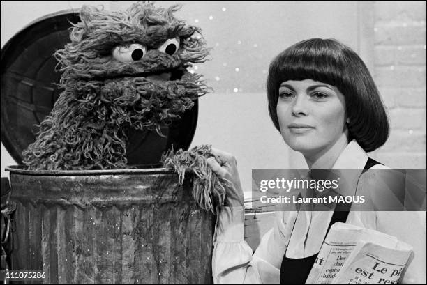 Broadcast TV with Mireille Mathieu in France in March , 1977.