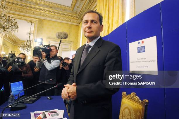Eric Besson 28 Lidentite Nationale Stock Photos, High-Res Pictures, and Images ...