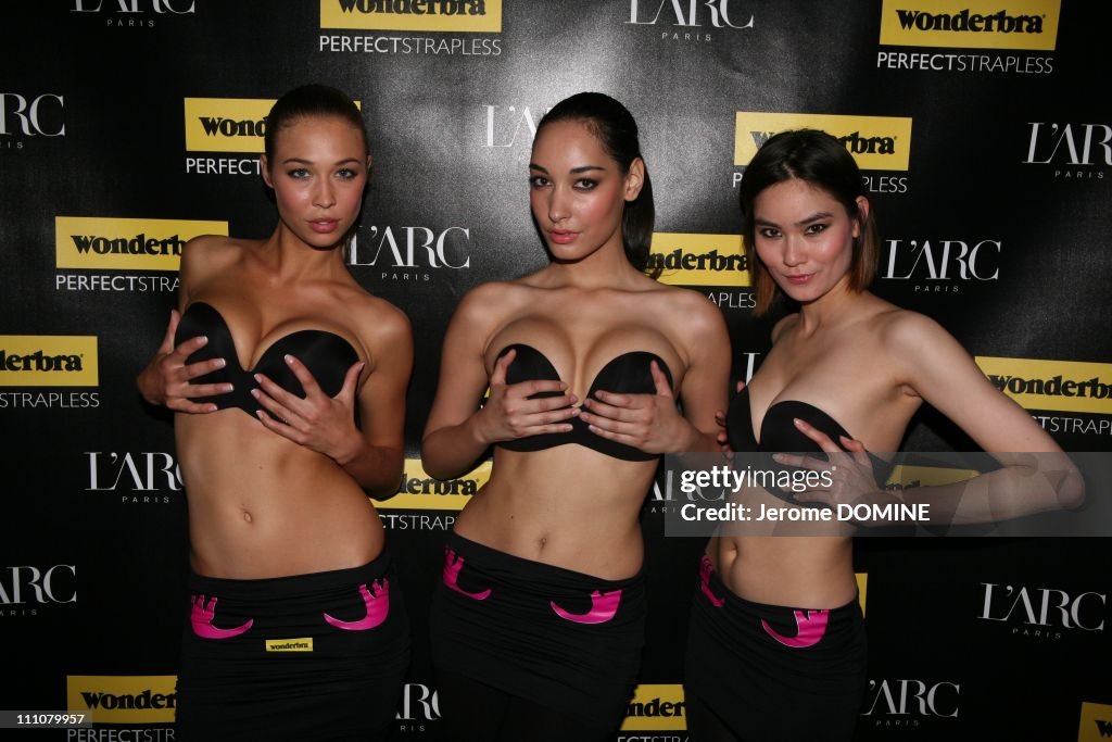 Wonderbra Party at L'ARC night club in Paris, France on June 25th, News  Photo - Getty Images