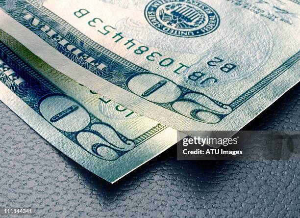 twenty dollar bills - 20 dollars stock pictures, royalty-free photos & images