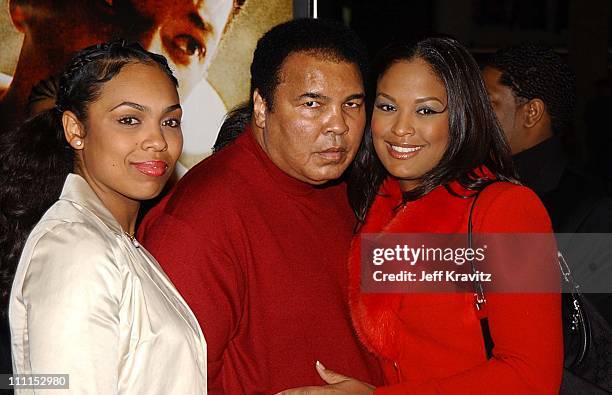 Muhammad Ali with daughters Hana Ali and Laila Ali