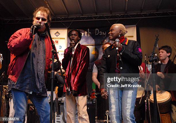 Mickey Hart and Mutaytor during Green Apple Music Festival - Mickey Hart - April 21, 2006 at Stage at 44th & Vanderbilt in New York City, New York,...