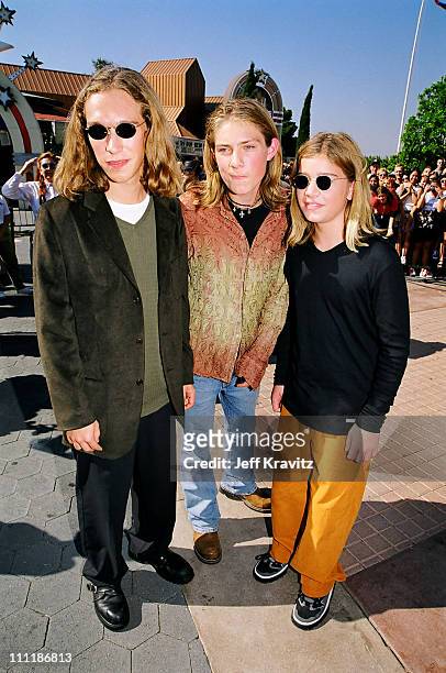 Taylor Hanson, Zac Hanson and Isaac Hanson during 1998 MTV Video Music Award Arrivals at Universal Studios in Universal City, CA, United States.