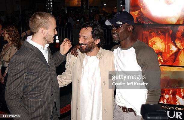 Heath Ledger, Shekhar Kapur & Djimon Hounsou during "Four Feathers" Premiere at Mann Bruin in Los Angeles, California, United States.