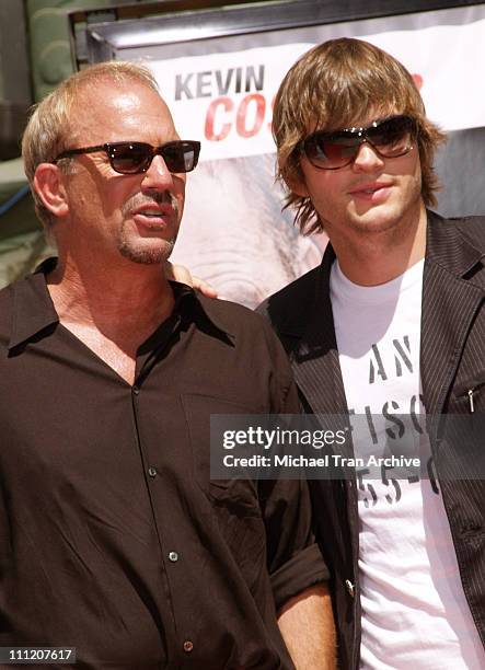 364 Ashton Kutcher Kevin Costner Photos & High Res Pictures - Getty Images