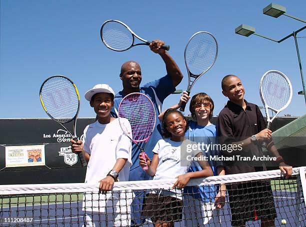 Tyler James Williams, Terry Crews, Imani Hakim, Vincent Martella and Tequan Richmond