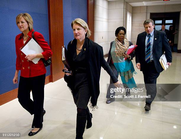 Rep. Betty Reed Robert S Kapito Photos and Premium High Res Pictures - Getty Images