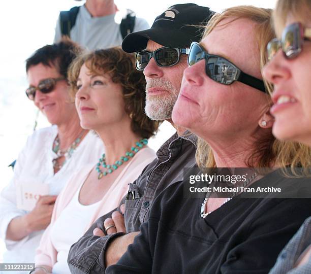 Kathleen Quinlan, Ed Harris, Amy Madigan and Laure Stern