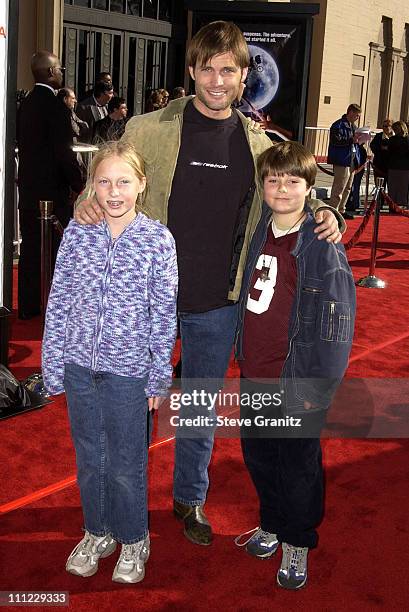 Casper Van Dien during 20th Anniversary Premiere of Steven Spielberg's "E.T.: The Extra-Terrestrial" - Arrivals at The Shrine Auditorium in Los...