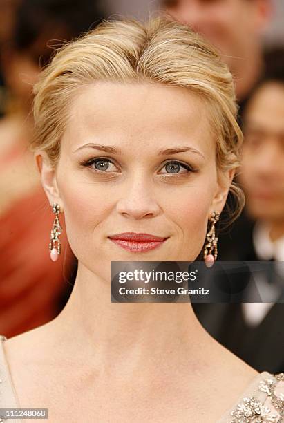 Reese Witherspoon during The 78th Annual Academy Awards - Arrivals at Kodak Theatre in Hollywood, California, United States.