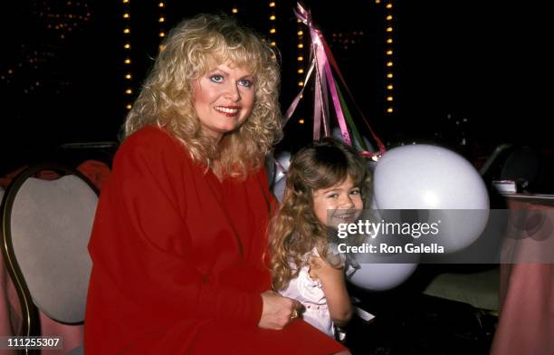 20 Samantha Rader Stock Photos, High-Res Pictures, and Images - Getty ...