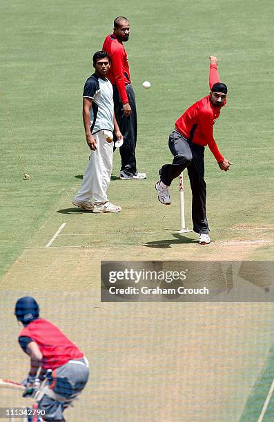 Harbharjan Singh off India training at Wankhede Stadium ahead of tomorrow's final between India and Sri Lanka on April 1, 2011 in Mumbai, India.