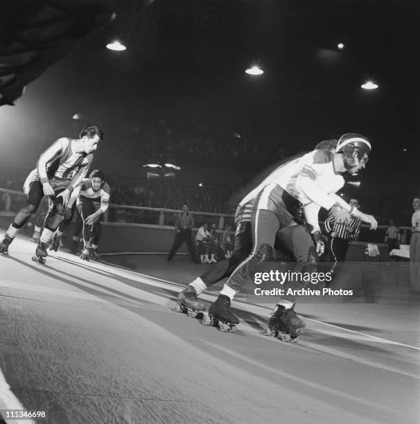 1950s Roller Derby Photos and Premium High Res Pictures - Getty Images