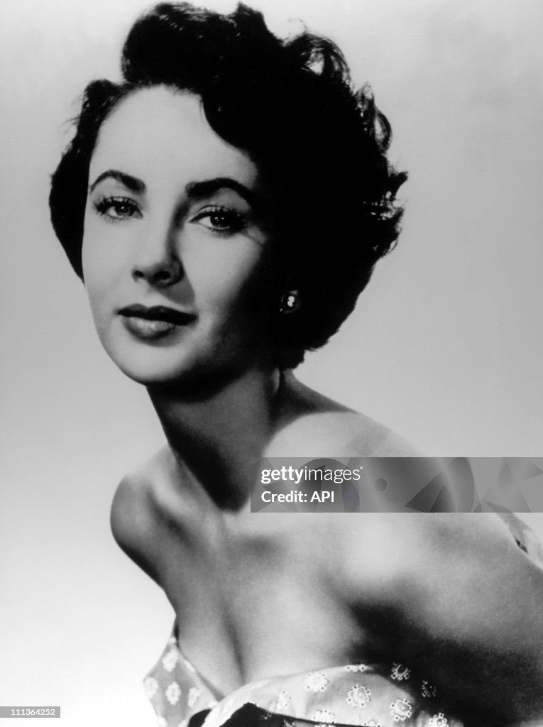 Elizabeth Taylor Archives
