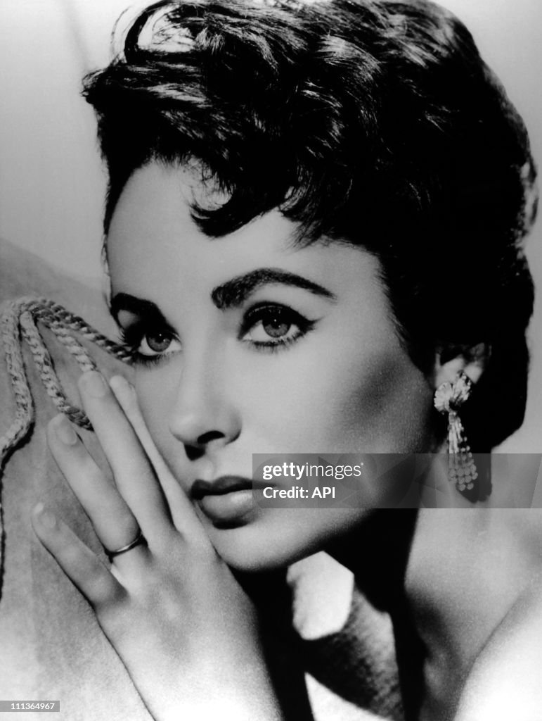 Elizabeth Taylor Archives