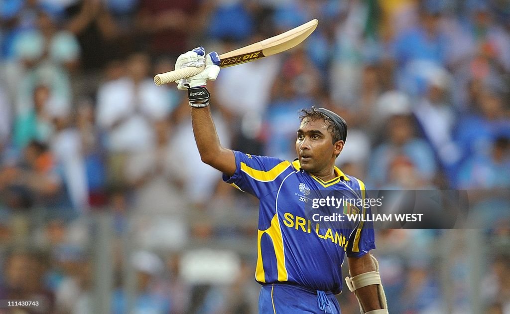 Sri Lankan batsman Mahela Jayawardene ce
