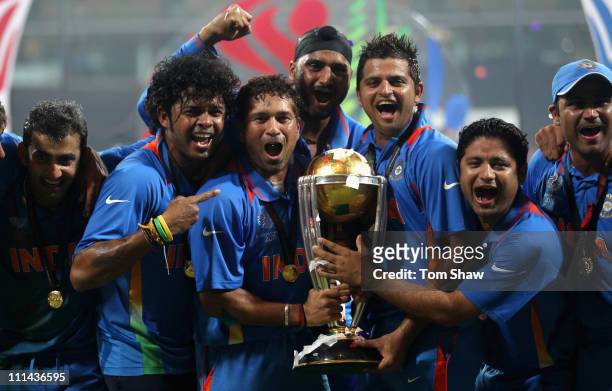 311 Suresh Raina World Cup 2011 Photos and Premium High Res Pictures -  Getty Images