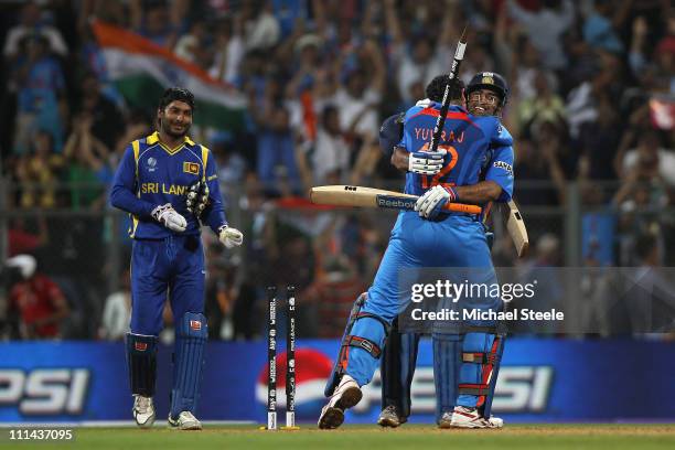 16,310 Mahendra Singh Dhoni Photos and Premium High Res Pictures - Getty Images 16,310 Mahendra Singh Dhoni Photos and Premium High Res Pictures - Getty Images