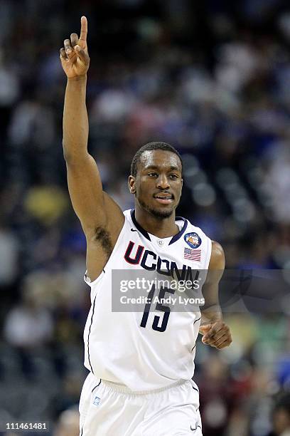 Kemba Walker of the Connecticut Huskies reacts towards the end of the game against the Kentucky Wildcats during the National Semifinal game of the...