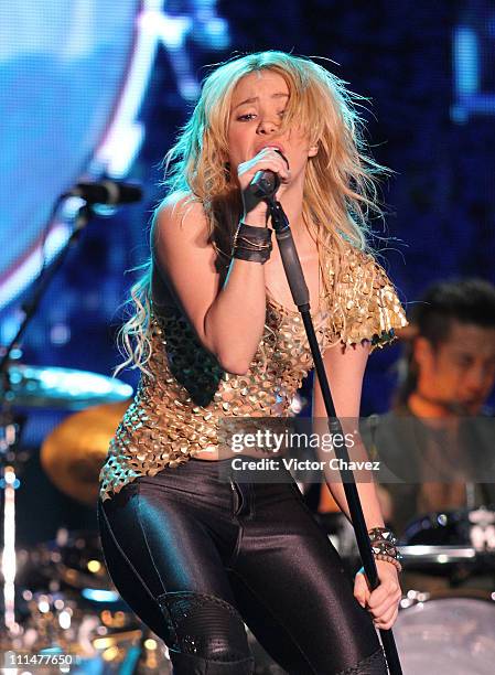 Coca Cola Pop Festival Shakira Sale El Sol World Tour Photos and