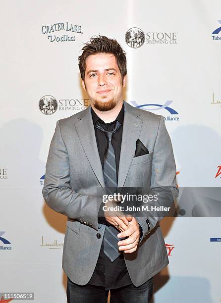 Singer/songwriter and the winner of the ninth season of American Idol Lee DeWyze attends the 10th Annual "Comedy For A Cure" at the Hollywood...