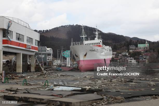 Ship sits in the street April 3,2011 in Kensunama, Japan. The 9.0 magnitude strong earthquake struck offshore on March 11 at 2:46pm local time,...