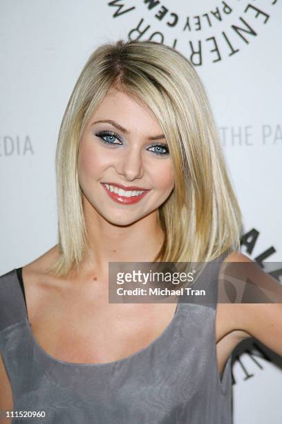 Actress Taylor Momsen arrives at the 25th Annual Williams S. Paley TV Festival featuring "Gossip Girl" held at Arclight Cinemas on March 22, 2008 in...