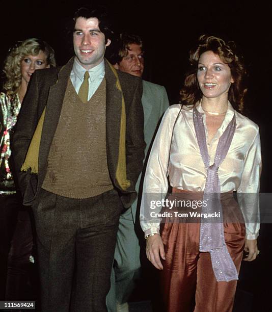 John Travolta and Marilu Henner during John Travolta_sighting in Manhattan - September 16th 1978 in New York City, United States.