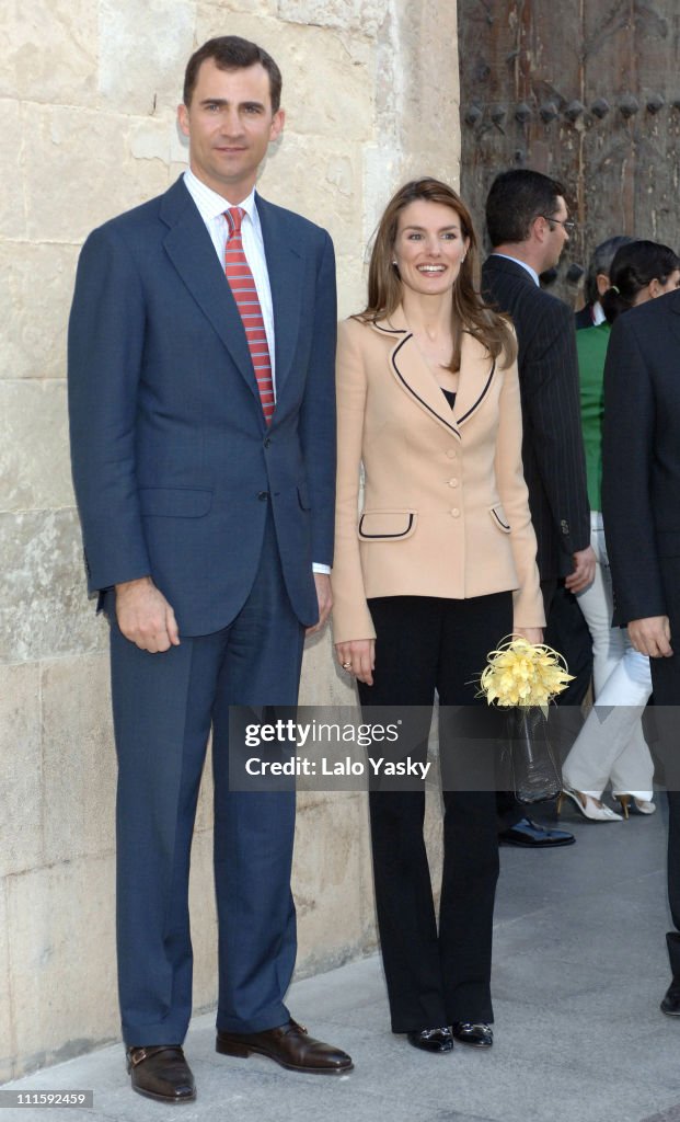 Crown Prince Felipe and Crown Princess Letizia Visit Alicante Province - March 28, 2006