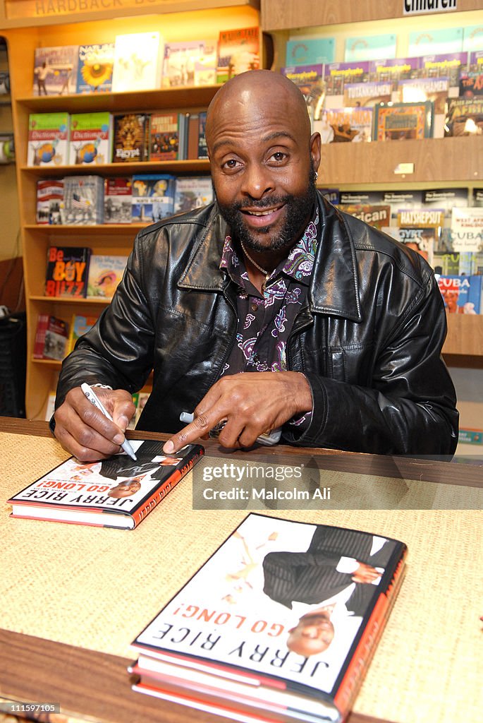 Former NFL Star Jerry Rice Book Signing of "Go Long" at Eso Won Bookstore in Los Angeles - January 23, 2007