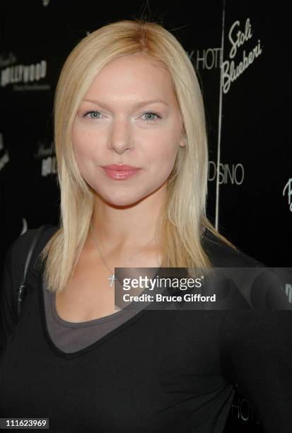 Laura Prepon during Carmen Electra Hosts Star Studded Celebrity Charity Poker Tournament - June 3, 2006 at Hard Rock Hotel & Casino in Las Vegas,...