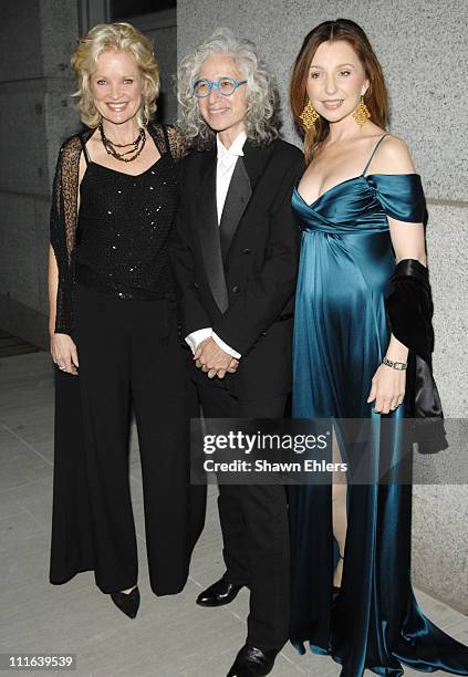 Christine Ebersole, Dr. Jane Aronson and Donna Murphy attend 3rd Annual Worldwide Orphans Benefit Gala on October 15, 2007 at Cipriani Wall Street in...