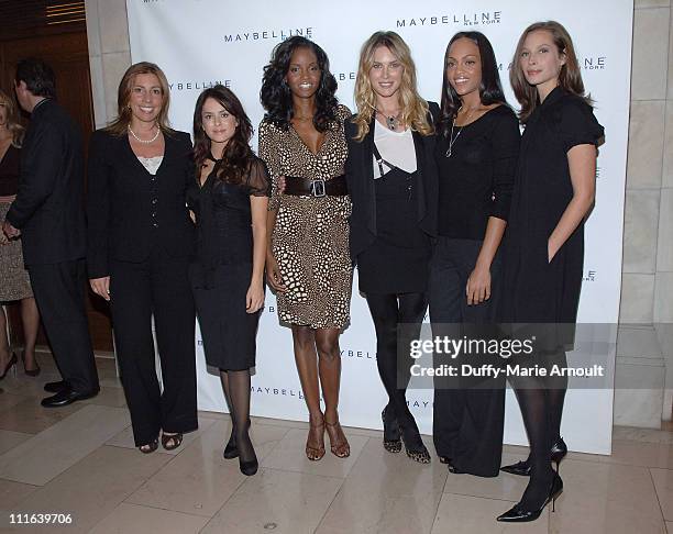 Jackie Hernandez - Fallous, Editor of People Espagnol, with Maybelline New York Spokeswomen, Danna Garcia, Tomiko Fraser,Erin Wasson, Da'nee Doty and...