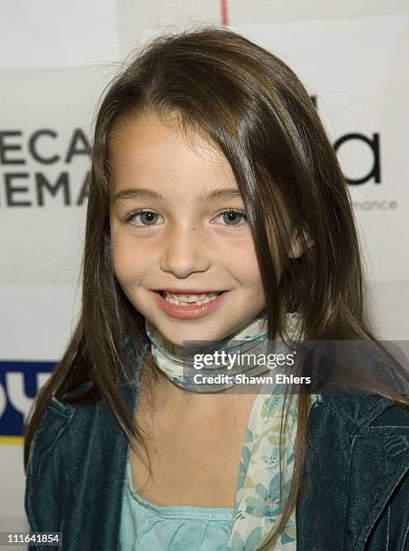 62 Sophie Nyweide Photos & High Res Pictures - Getty Images