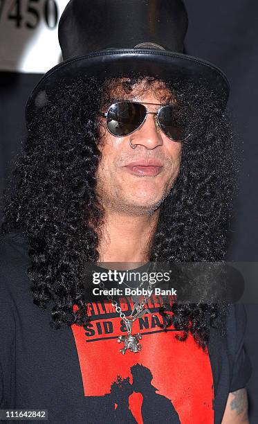 Slash 2007 152 Slash Book Signing Stock Photos, High-Res Pictures, and Images ...