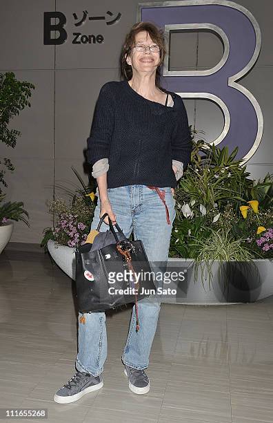 Actress Jane Birkin arrives at Narita International Airport on April 5, 2011 in Narita, Japan. Birkin is holding a benefit concert "Together for...